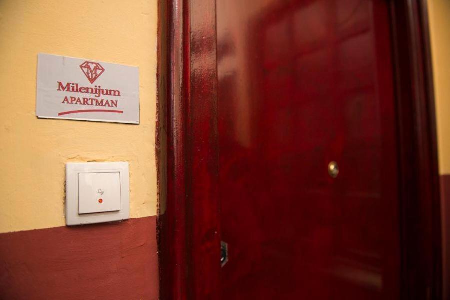 Apartman Milenijum Belgrad Exteriör bild